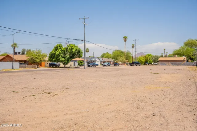 $2,250,000 | 4249 North 16th Street, Phoenix, AZ 85016