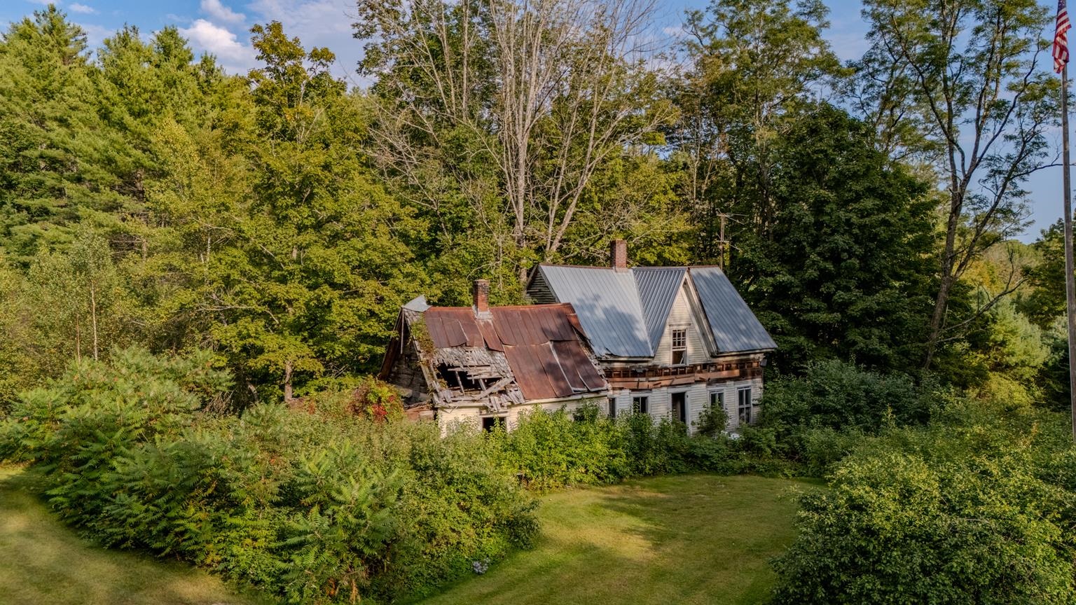 22 Plaisted Road Campton, NH 03223 - Photo 4 of 17 Gallery Image 4