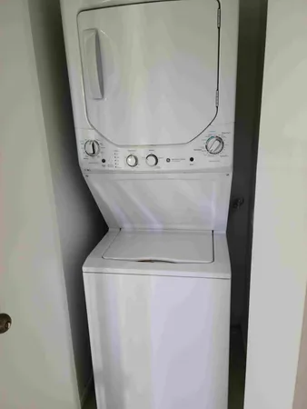 a close up view of a washer and dryer