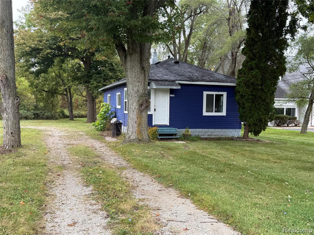 1220 Belsay Road Burton, MI 48509 - Photo 1 of 3