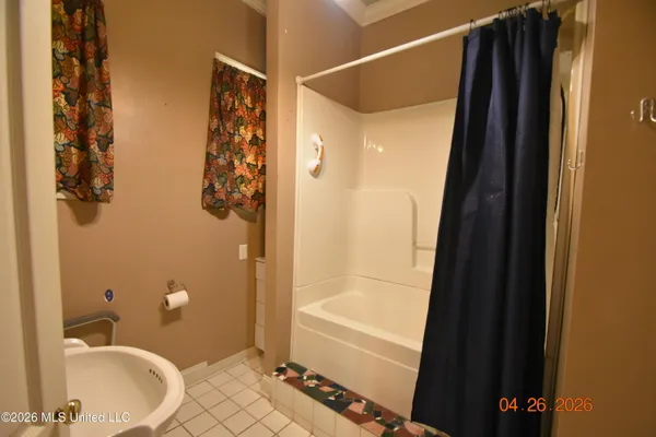 $395,000 | 705 Grand Boulevard, Greenwood, MS 38930