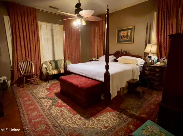 $395,000 | 705 Grand Boulevard, Greenwood, MS 38930