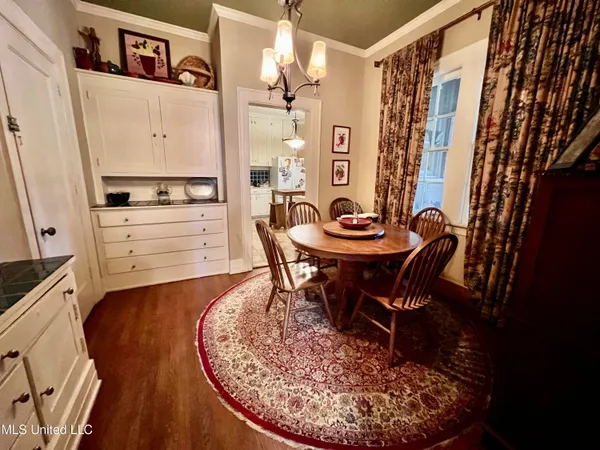 $395,000 | 705 Grand Boulevard, Greenwood, MS 38930