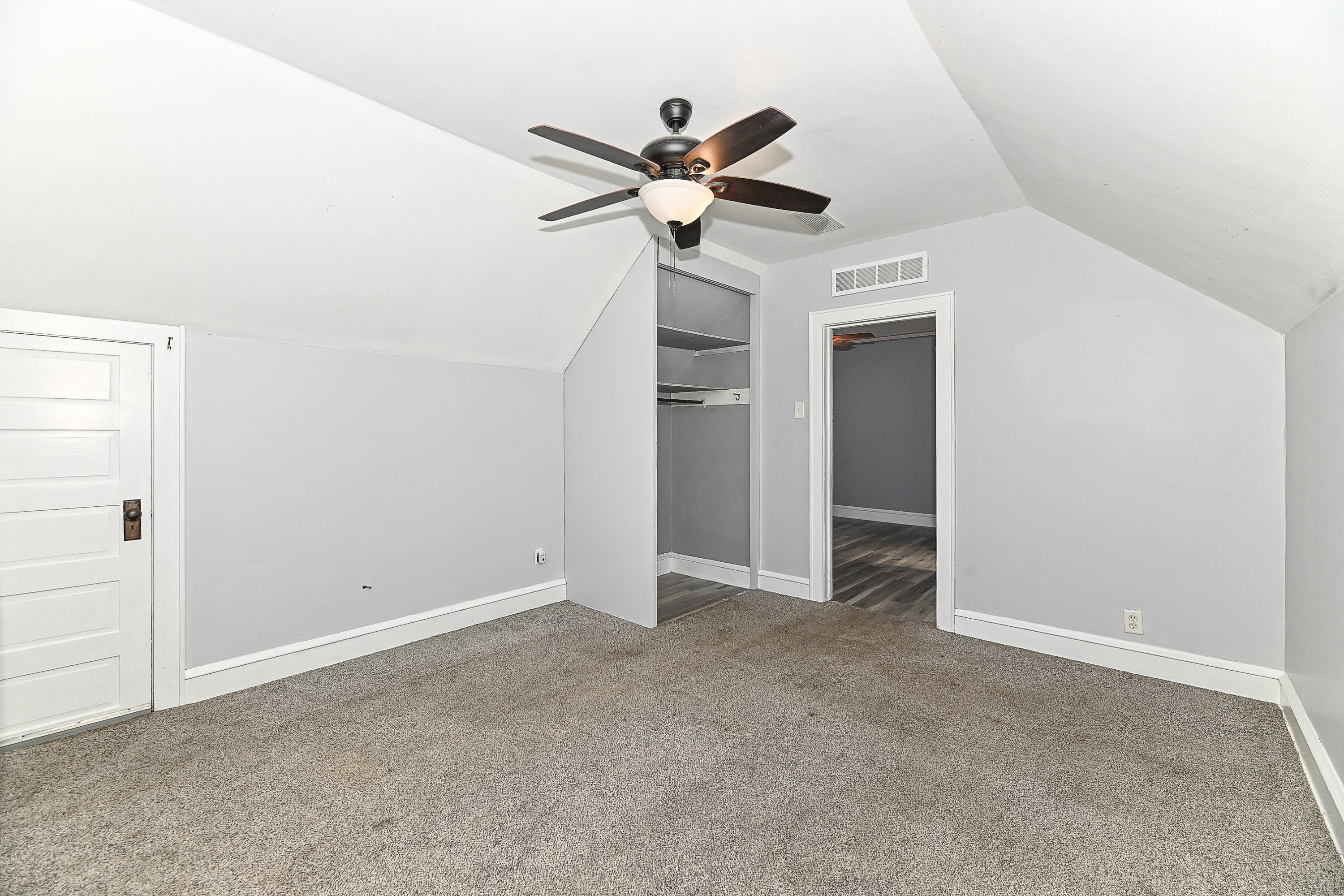 3128 South 9th Place, Unit 3128A Milwaukee, WI 53215 - Photo 29 of 47 Primary Bedroom