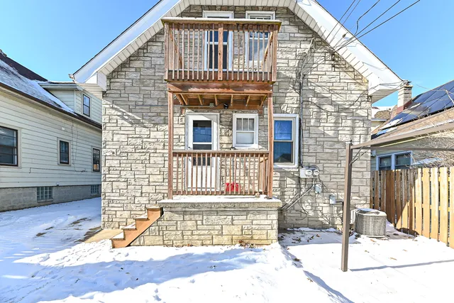 $325,000 | 3128 South 9th Place, Unit 3128A, Milwaukee, WI 53215