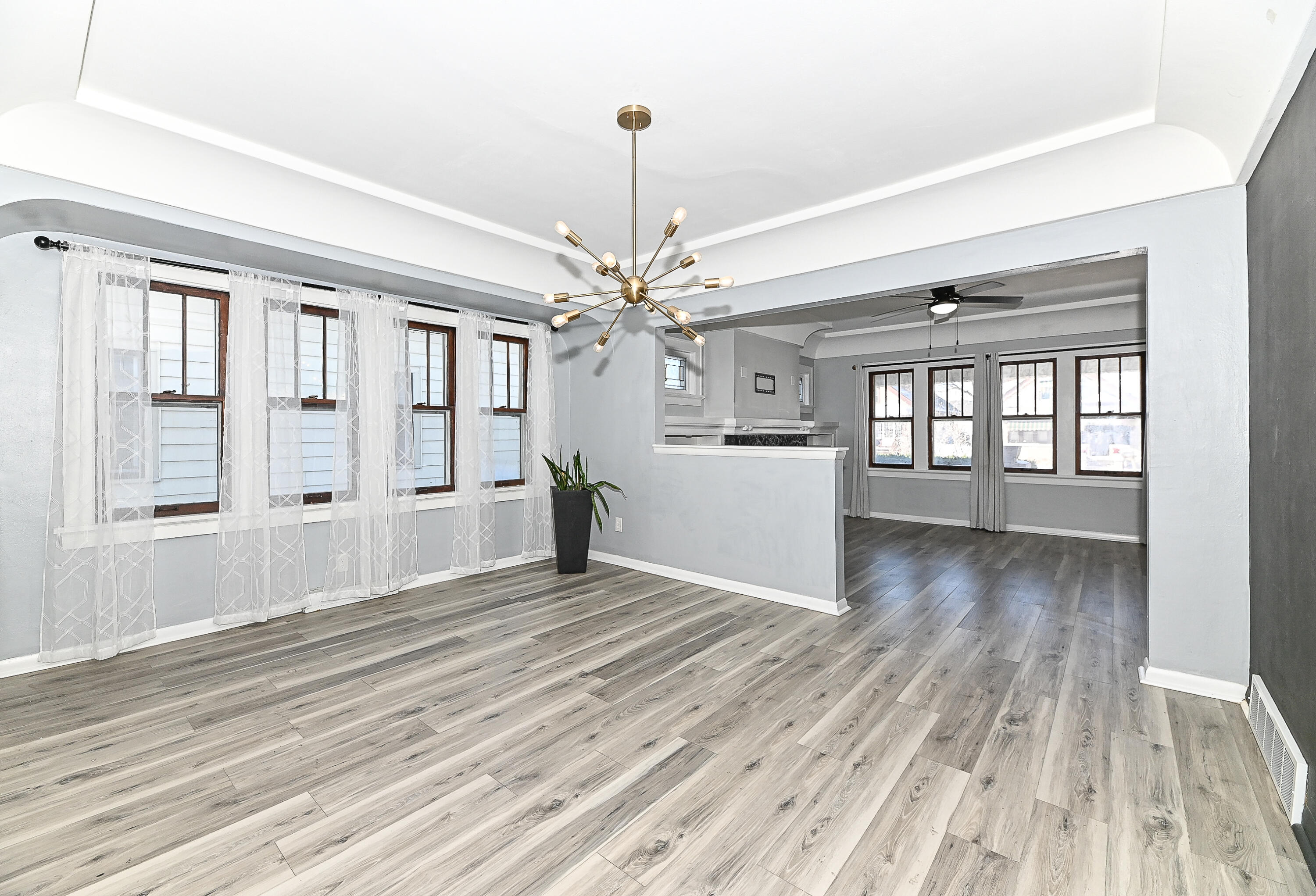 3128 South 9th Place, Unit 3128A Milwaukee, WI 53215 - Photo 9 of 47 Large Dining Room