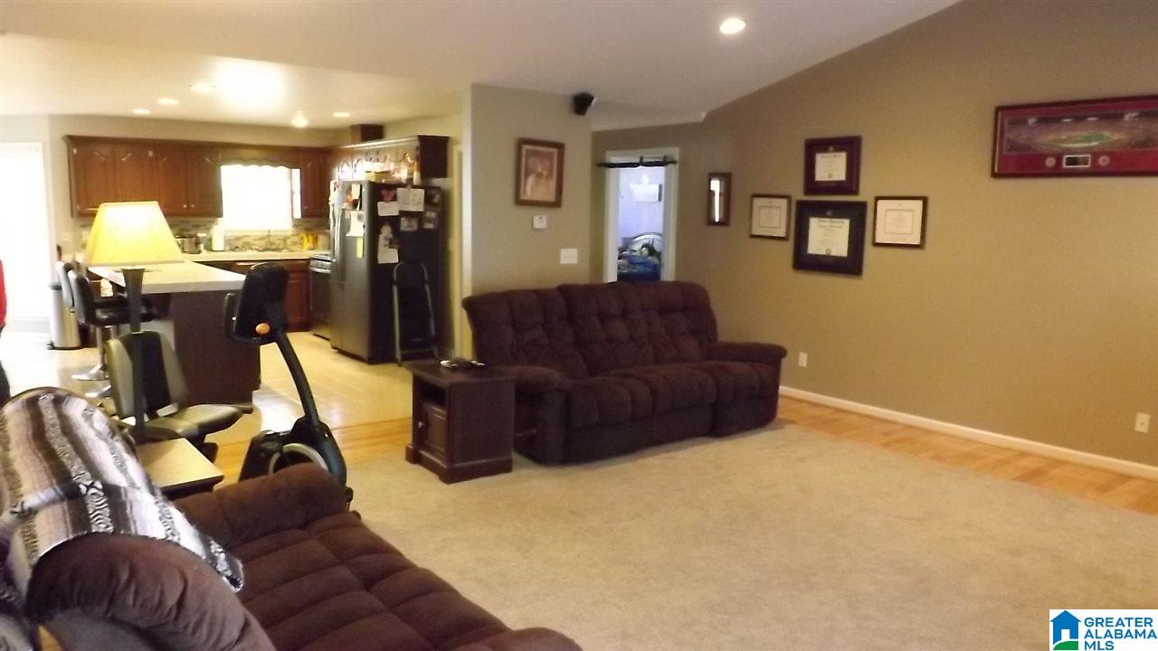 60 Amanda Lane Weaver, AL 36277 - Photo 4 of 24