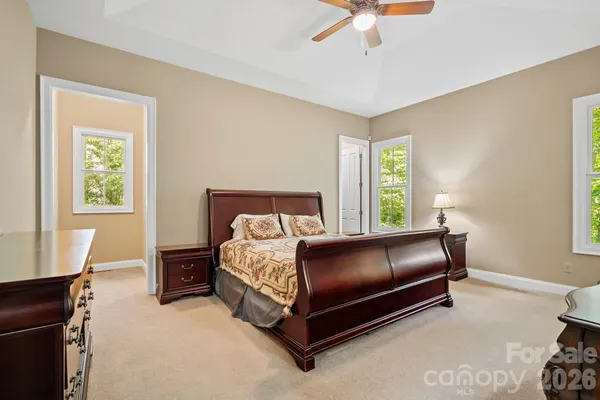 $1,180,000 | 25 East Owl Creek Lane, Fairview, NC 28730
