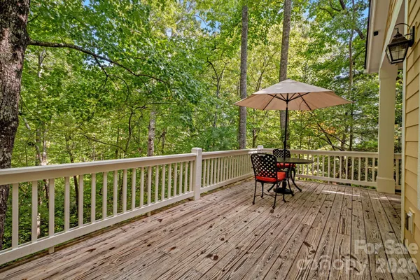$1,180,000 | 25 East Owl Creek Lane, Fairview, NC 28730