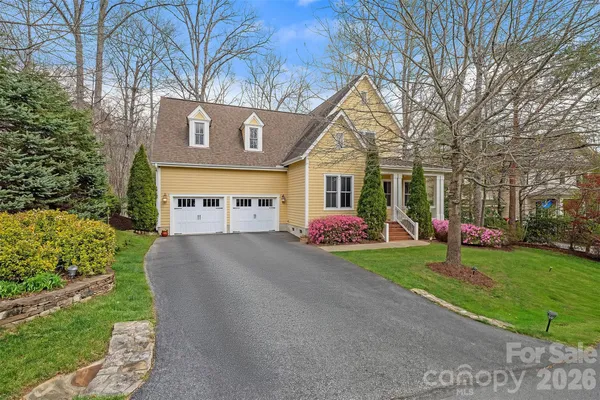$1,180,000 | 25 East Owl Creek Lane, Fairview, NC 28730
