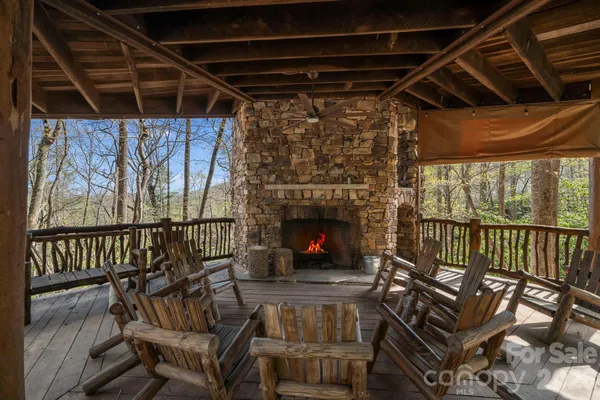 $1,180,000 | 25 East Owl Creek Lane, Fairview, NC 28730
