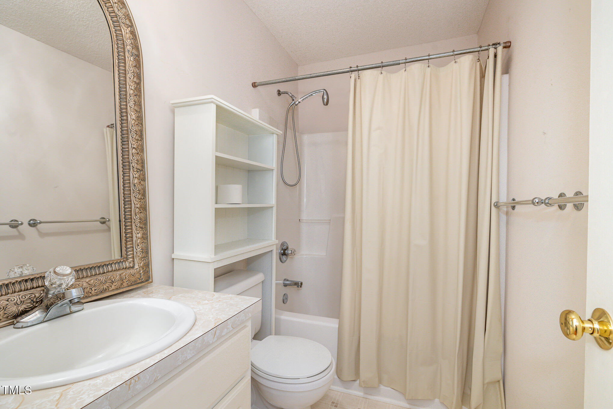559 Blue Pond Road Clayton, NC 27520 - Photo 11 of 17 img_3925-edit_266