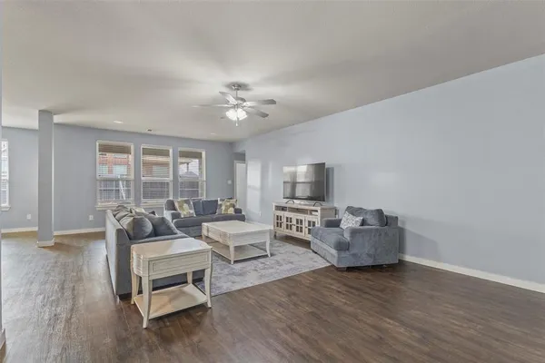 $408,000 | 1300 Lawnview Drive, Forney, TX 75126