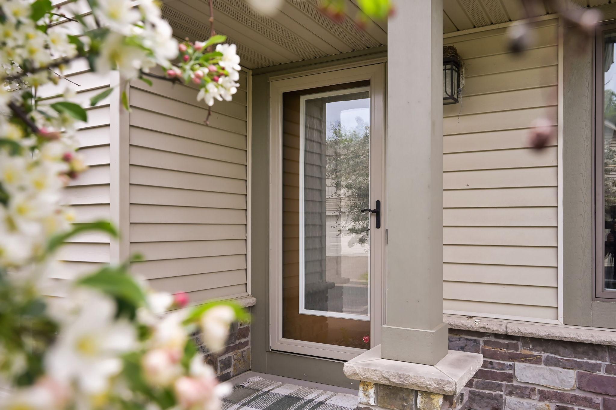 1003 Farrell Street South Maplewood, MN 55119 - Photo 2 of 40 Gallery Image 2