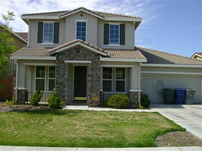 1039 San Ramon Avenue Madera, CA 93637 - Photo 1 of 6 Gallery Image 1