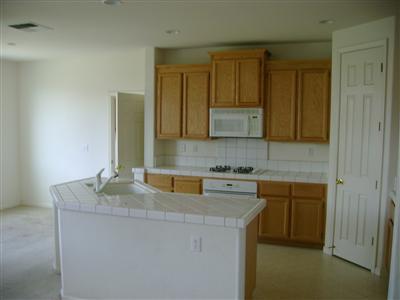 1039 San Ramon Avenue Madera, CA 93637 - Photo 3 of 6 Gallery Image 3
