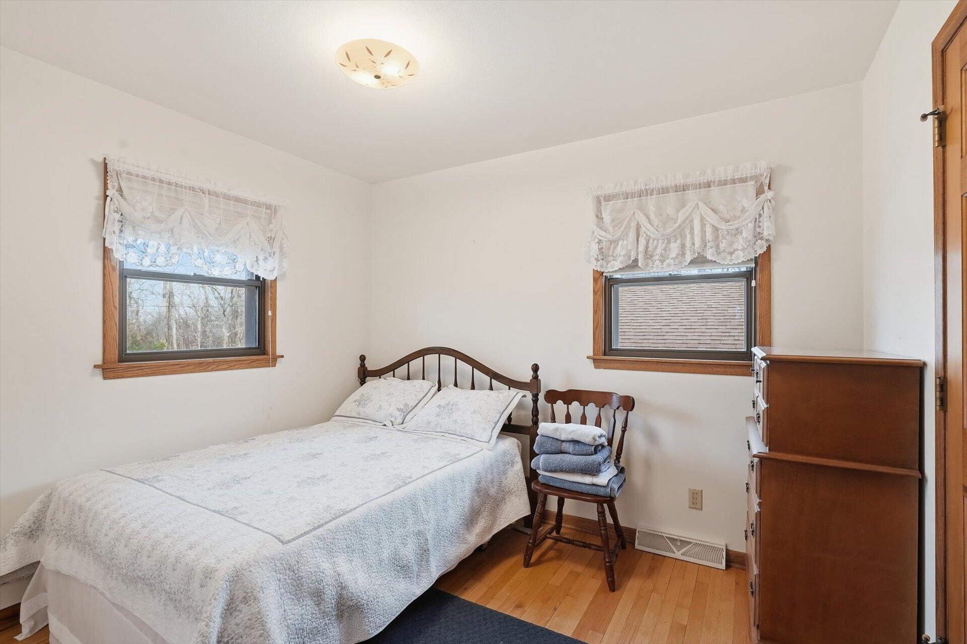 N9376 East Shore Road Mukwonago, WI 53149 - Photo 20 of 30 Bedroom 2