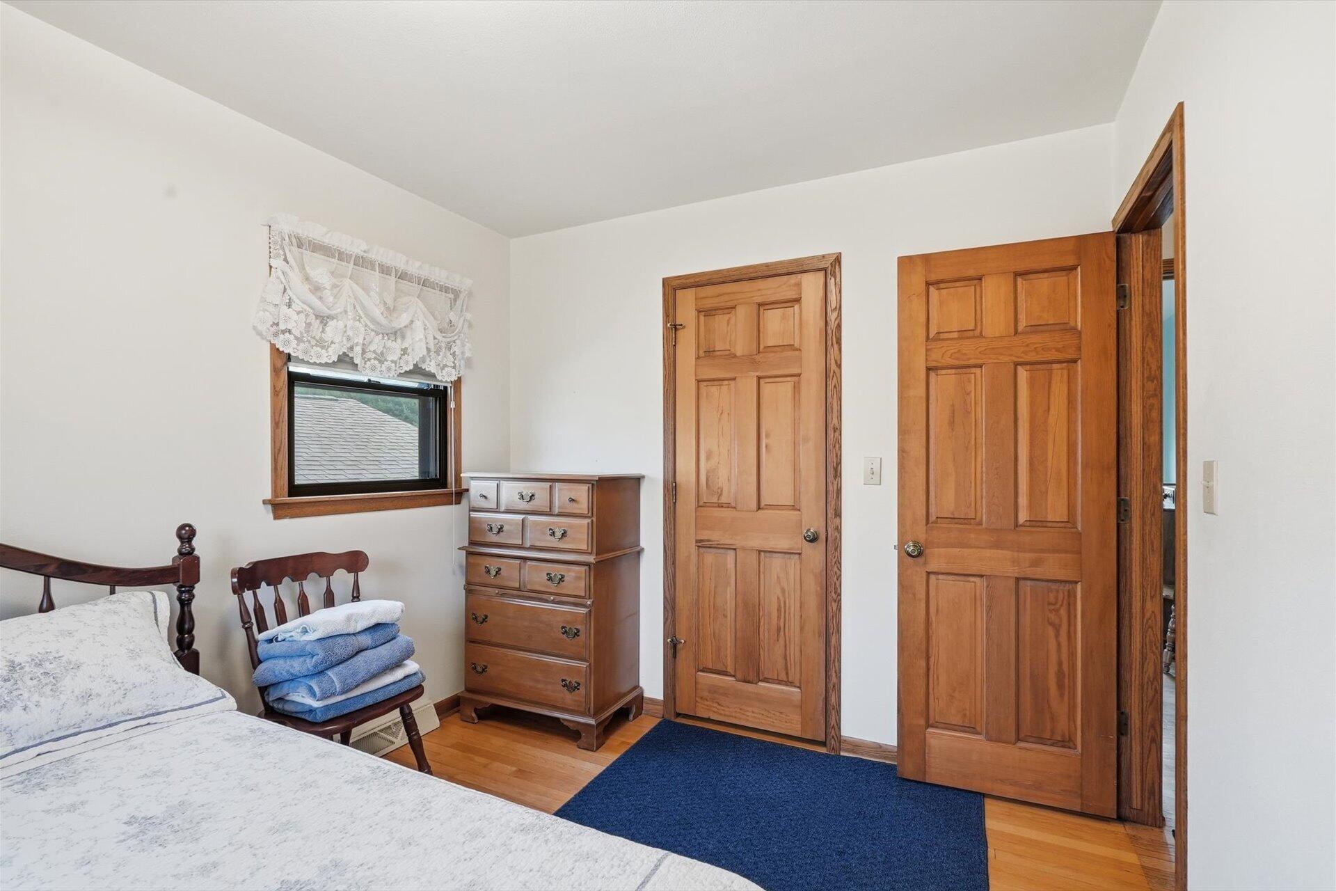 N9376 East Shore Road Mukwonago, WI 53149 - Photo 21 of 30 Bedroom 2