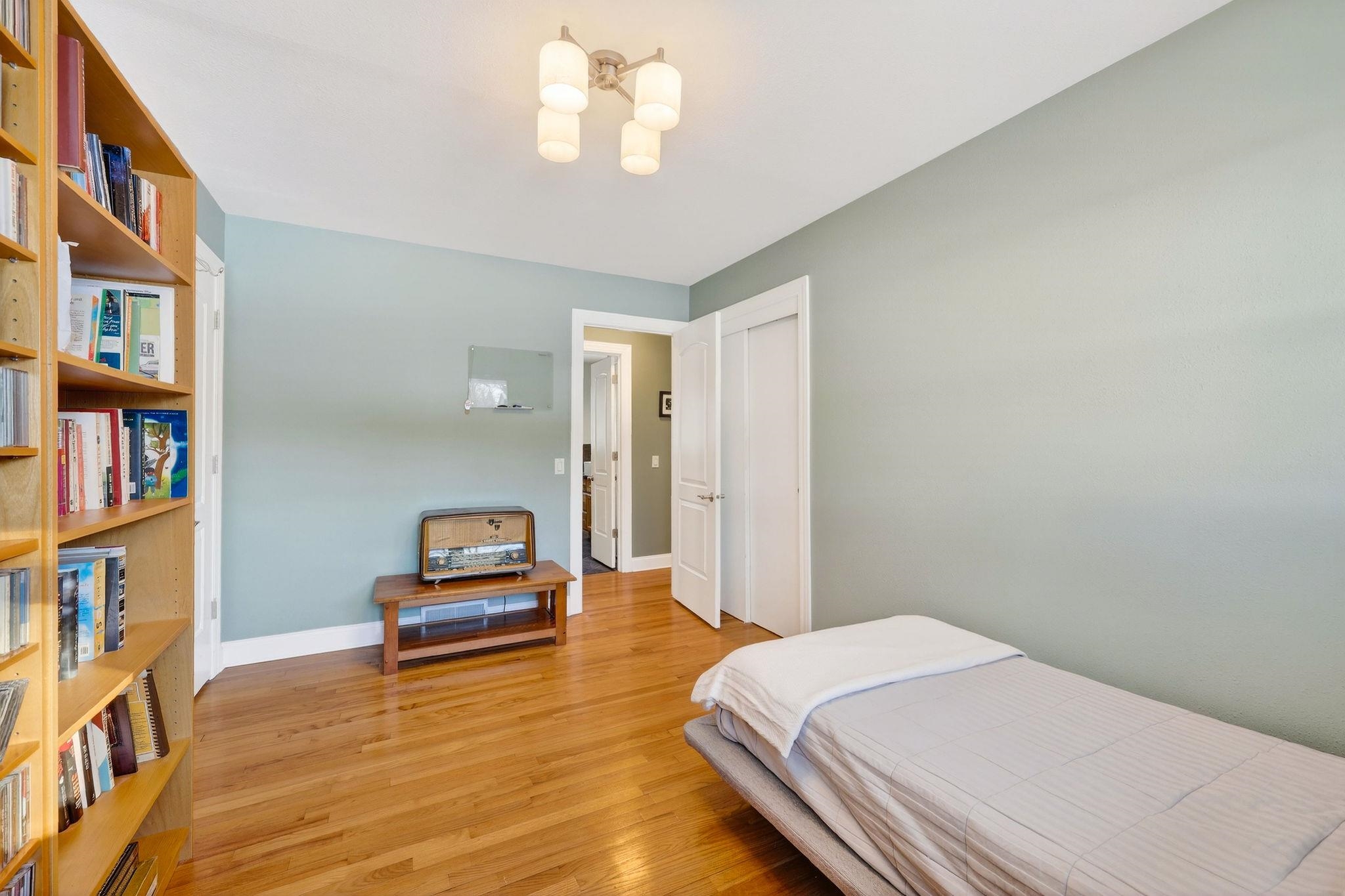 1606 Ellen Avenue Madison, WI 53716 - Photo 16 of 50