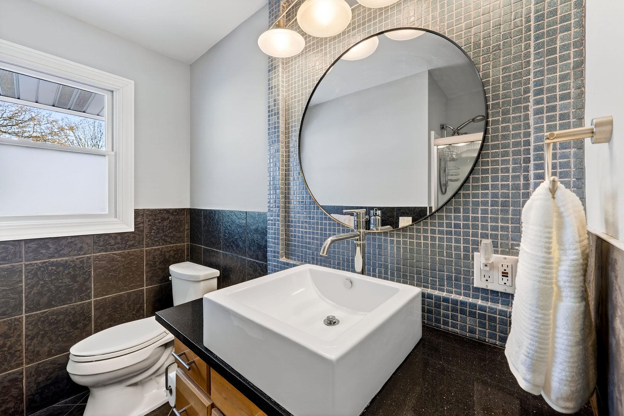 1606 Ellen Avenue Madison, WI 53716 - Photo 23 of 50