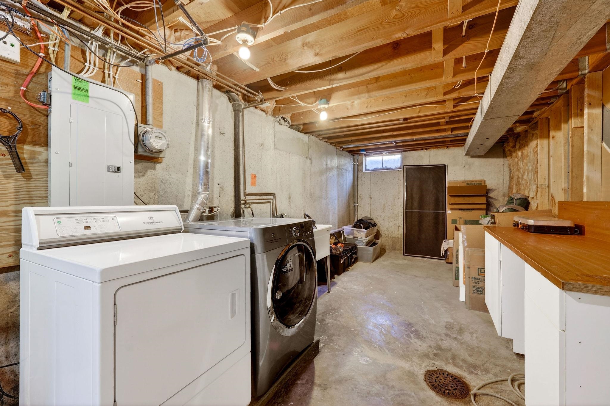 1606 Ellen Avenue Madison, WI 53716 - Photo 33 of 50