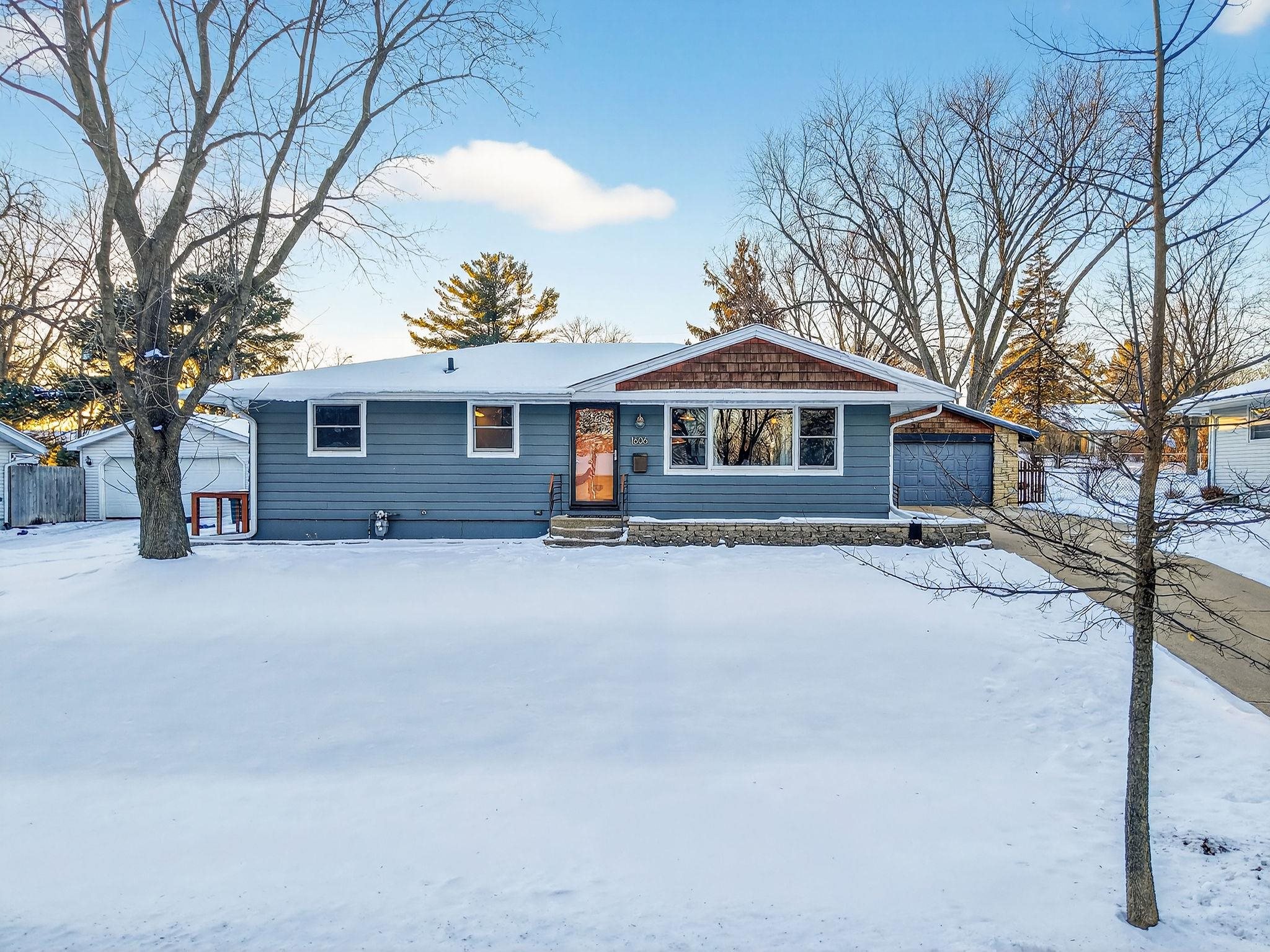 1606 Ellen Avenue Madison, WI 53716 - Photo 38 of 50