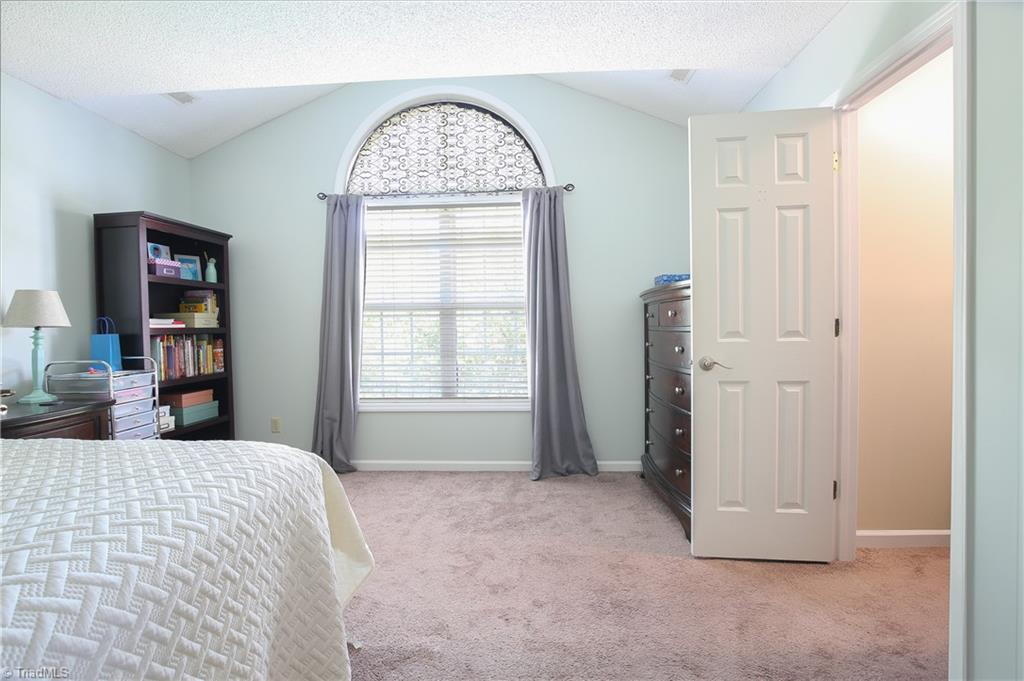 4103 Tahoe Court High Point, NC 27265 - Photo 21 of 44