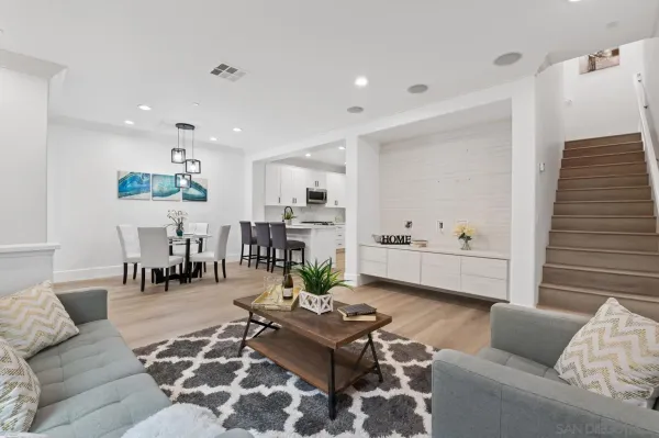 $5,000 | 13002 Requlo Place, San Diego, CA 92130