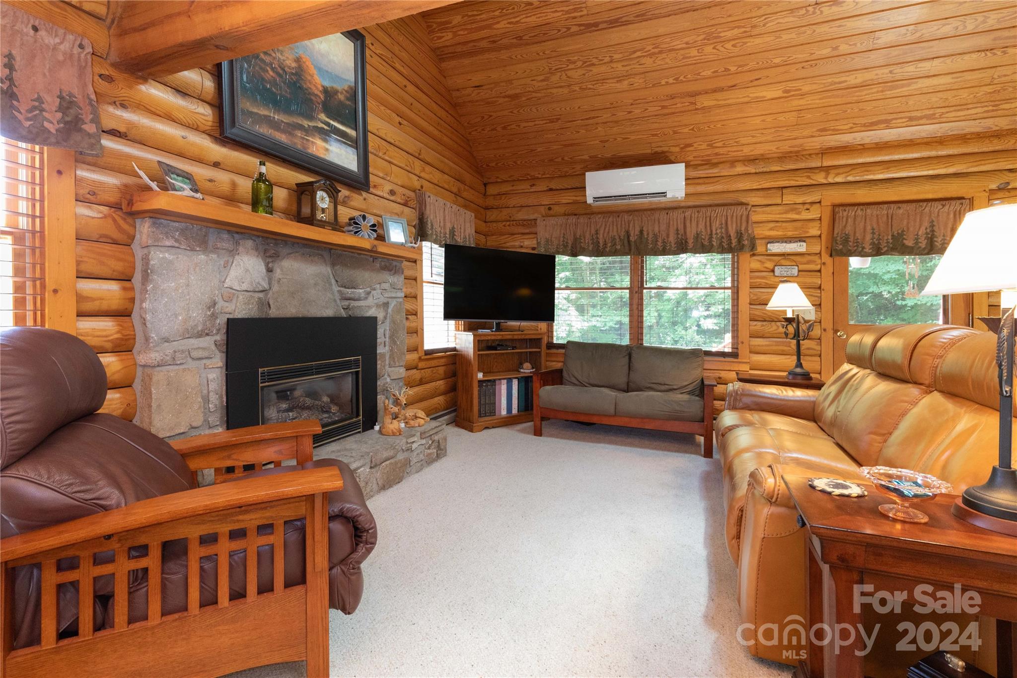 206 Buckeye Haven Road Maggie Valley, NC 28751 - Photo 8 of 32 Gallery Image 8