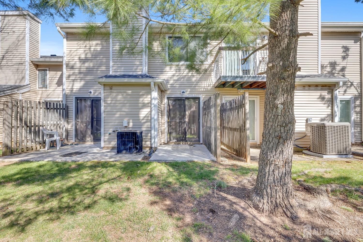 5502 Hana Road Edison, NJ 08817 - Photo 22 of 31