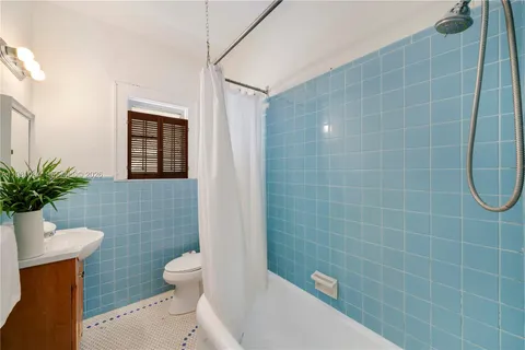 $1,195,000 | 311 Navarre Avenue, Coral Gables, FL 33134