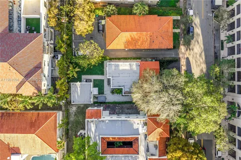 $1,195,000 | 311 Navarre Avenue, Coral Gables, FL 33134
