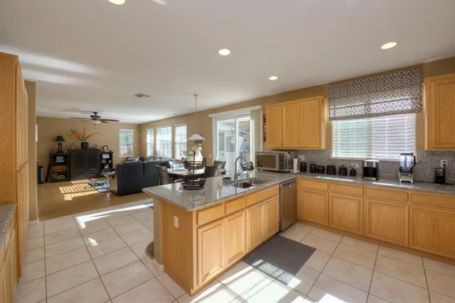 $599,000 | 20833 Shrub Oak Drive, Patterson, CA 95363