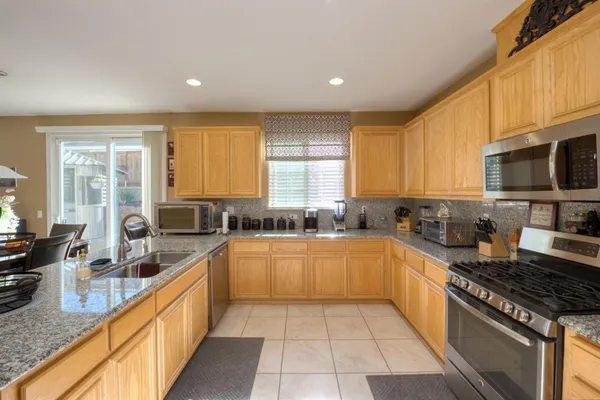 $509,000 | 20833 Shrub Oak Drive, Patterson, CA 95363