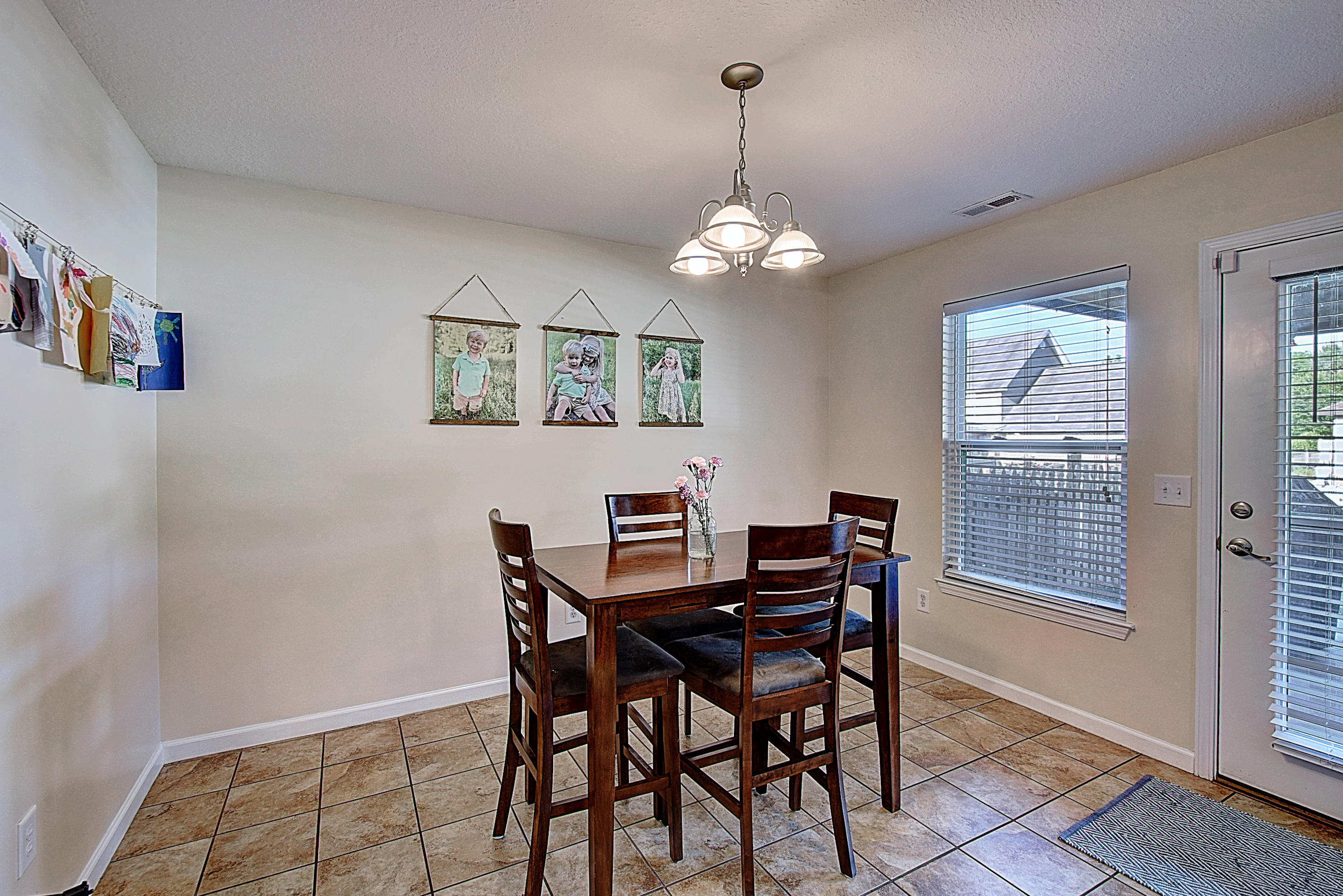 1909 Red Maple Road Kingsport, TN 37664 - Photo 14 of 40 DSC_0086_7_8_9