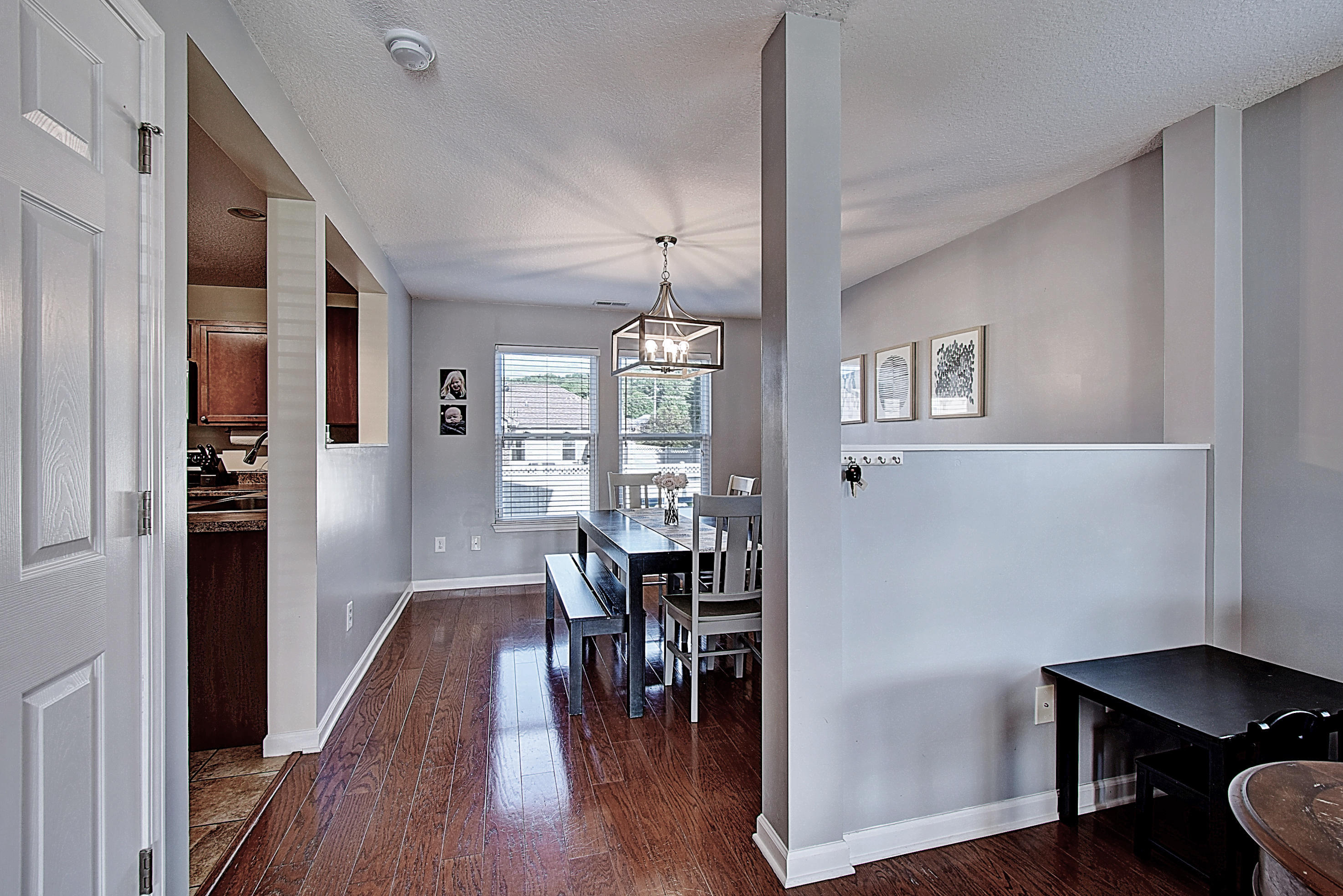 1909 Red Maple Road Kingsport, TN 37664 - Photo 8 of 40 DSC_0050_1_2_3