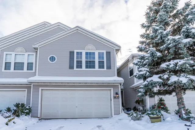 a view of house with outdoor space