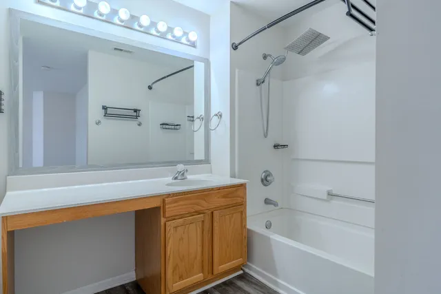 $2,750 | 1033 Key Largo Drive, Romeoville, IL 60446