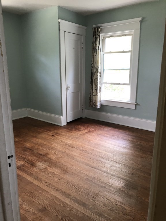 96 Russell Road Westfield, MA 01085 - Photo 18 of 39 Gallery Image 18
