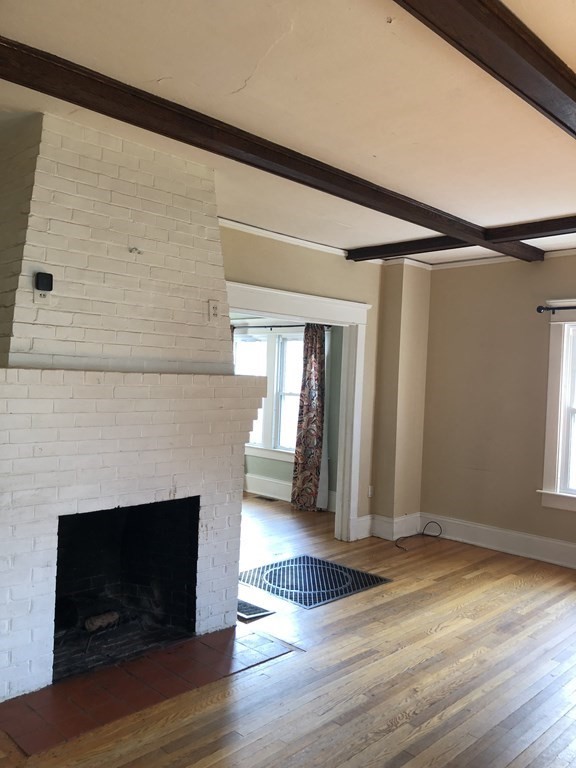 96 Russell Road Westfield, MA 01085 - Photo 8 of 39 Gallery Image 8