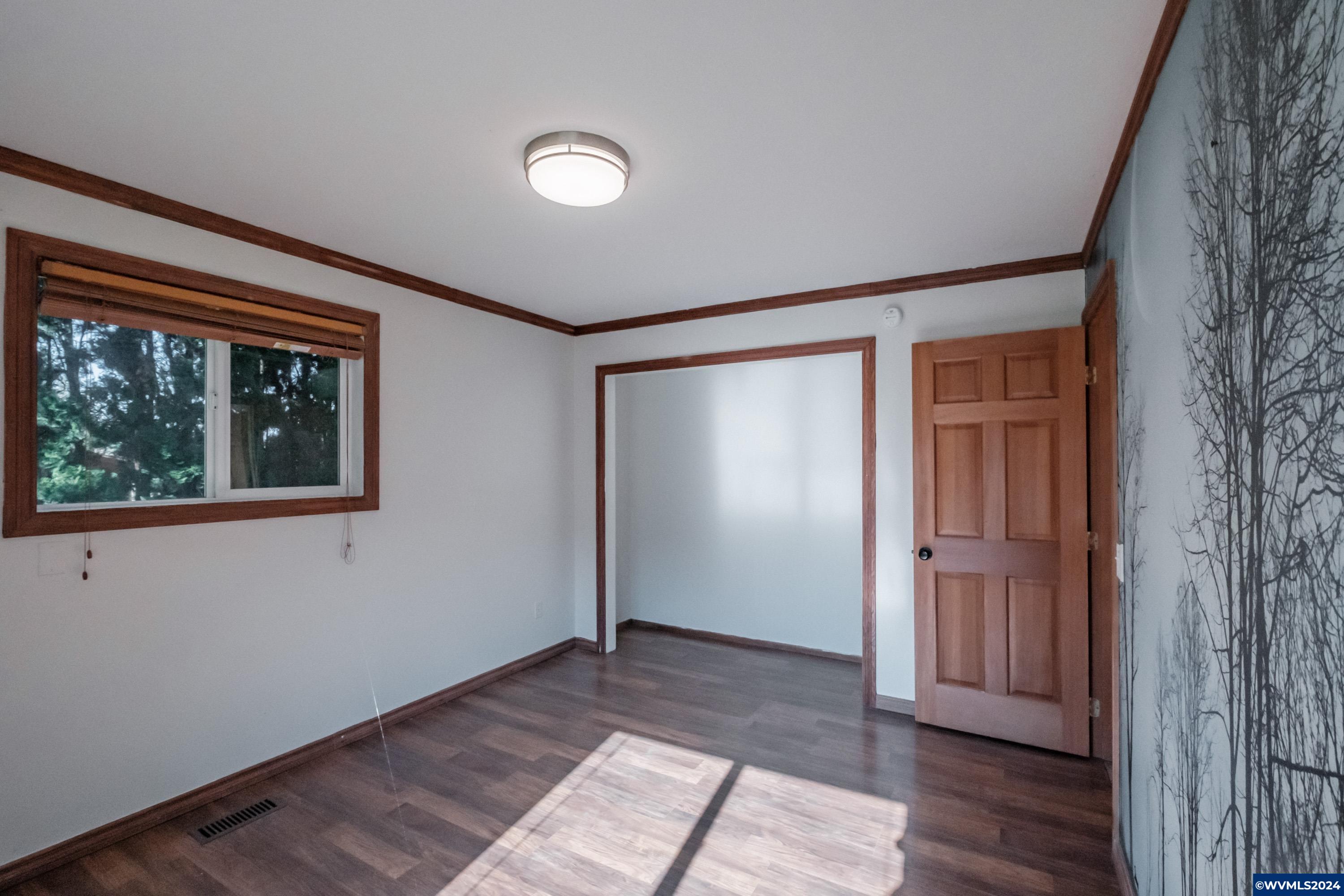 33997 Totem Pole Road Lebanon, OR 97355 - Photo 17 of 41