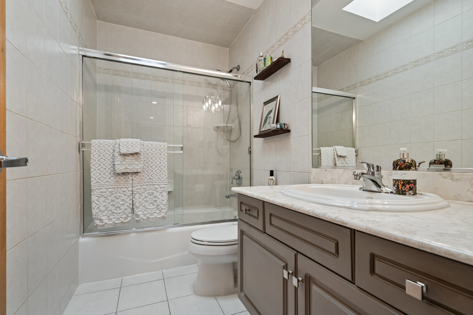 986 Red Oak Street Addison, IL 60101 - Photo 16 of 34