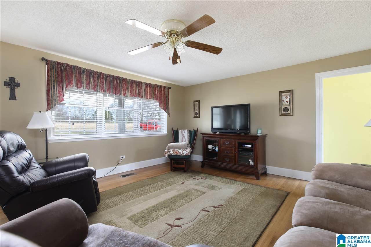 837 Old Warrior Road Sumiton, AL 35148 - Photo 2 of 27 Gallery Image 2