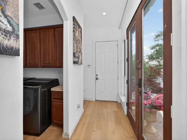 $789,000 | 2900 Pamella Court, Austin, TX 78734