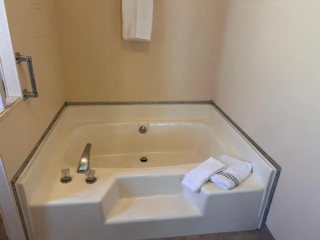 $124,000 | 8181 Folsom Boulevard, Unit 246, Sacramento, CA 95826