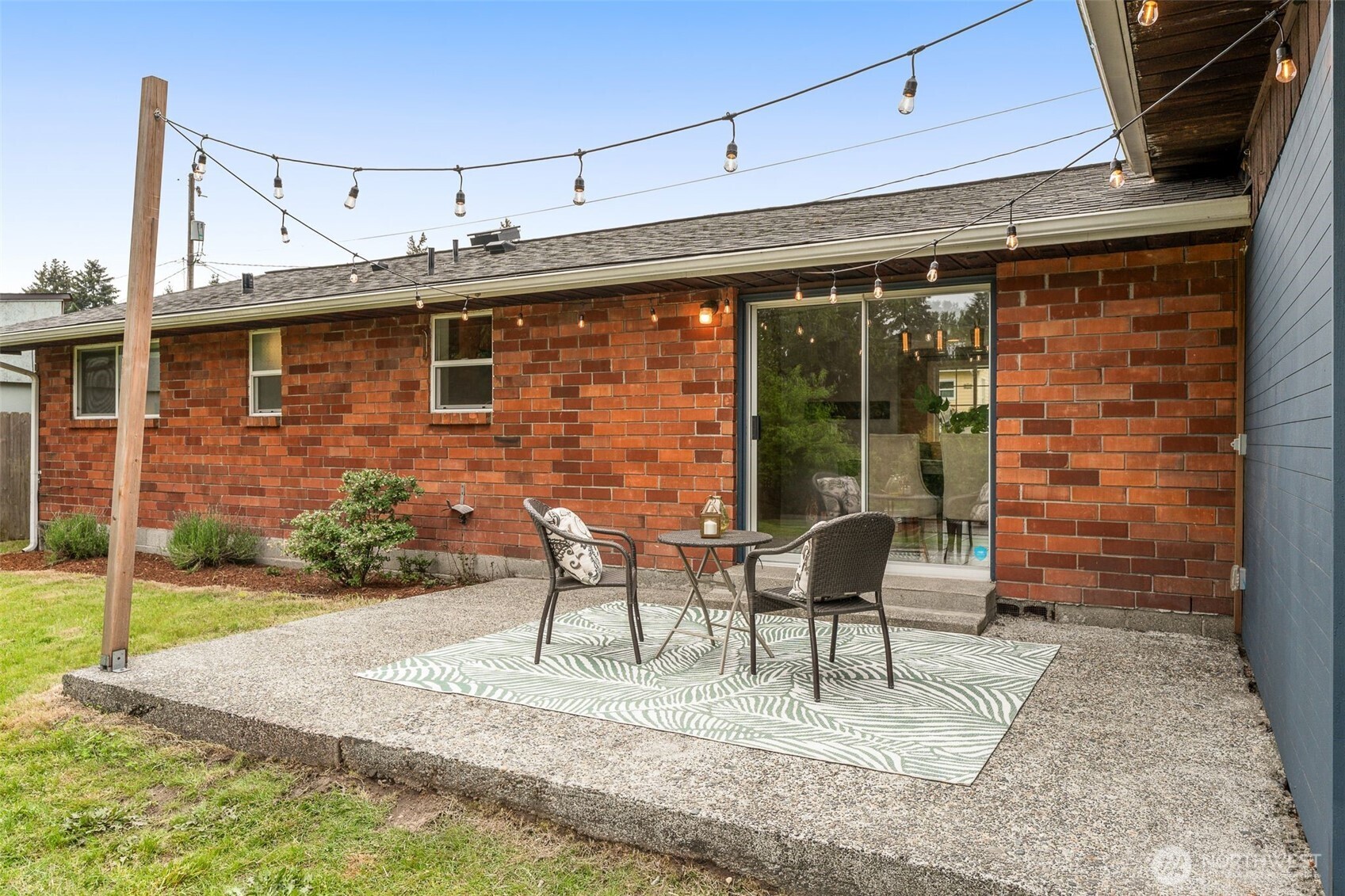 625 Southwest 127th Street Seattle, WA 98146 - Photo 26 of 27
