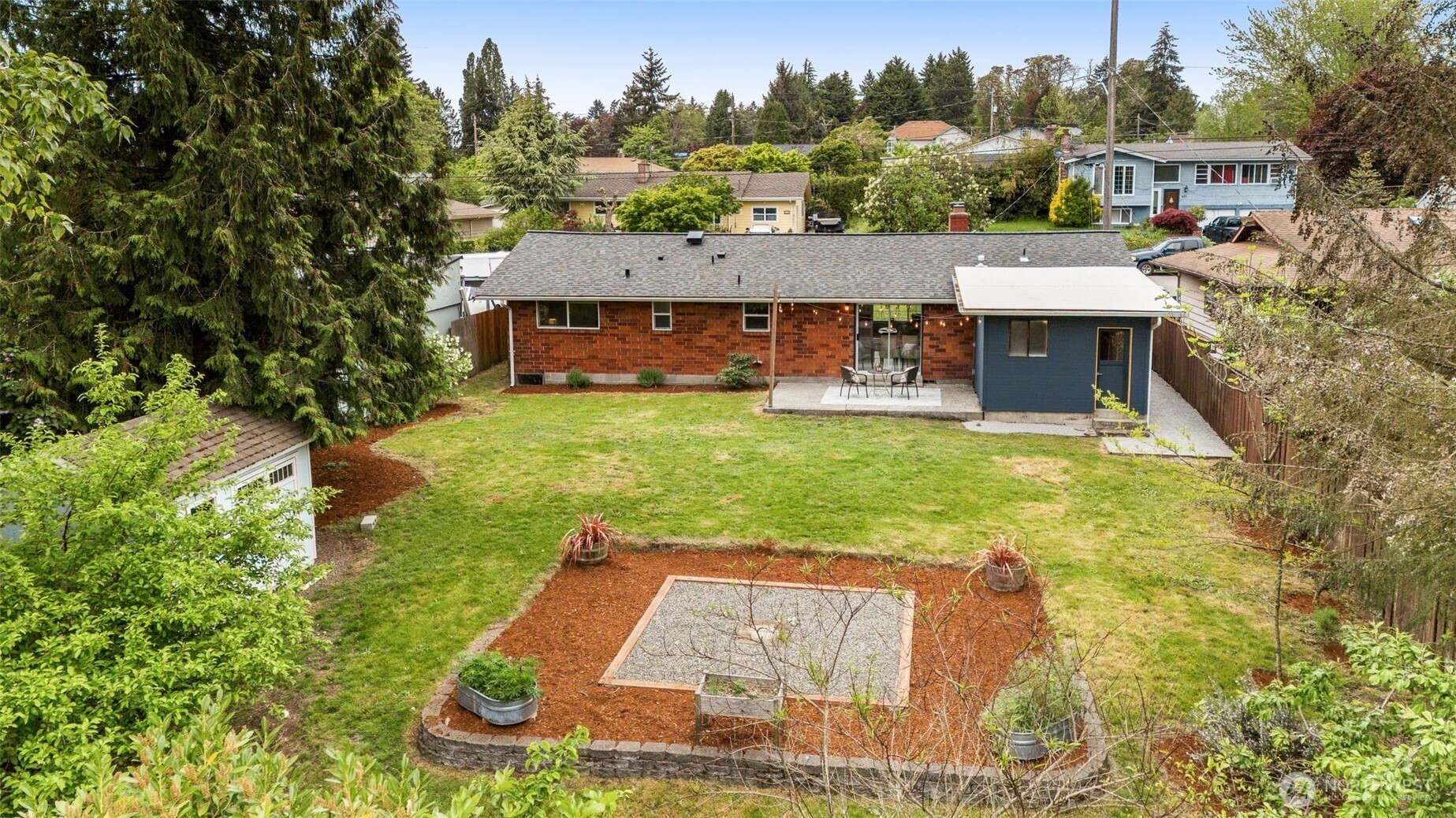 625 Southwest 127th Street Seattle, WA 98146 - Photo 27 of 27