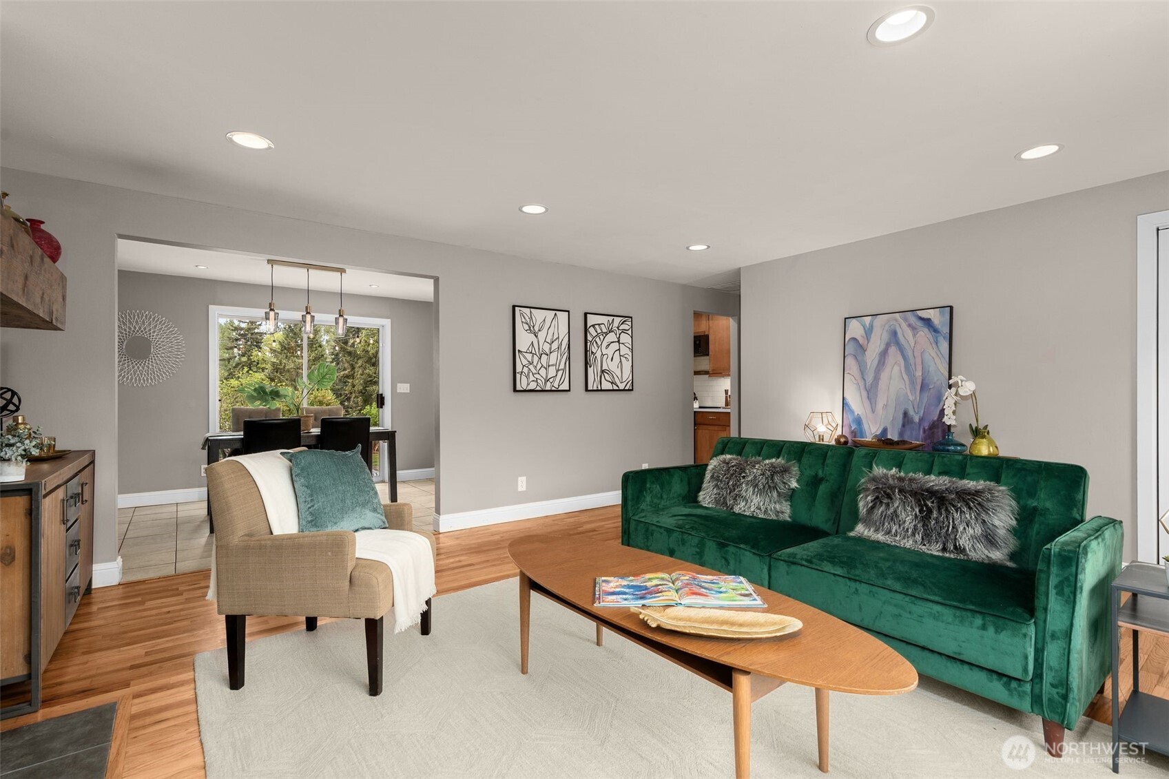 625 Southwest 127th Street Seattle, WA 98146 - Photo 5 of 27