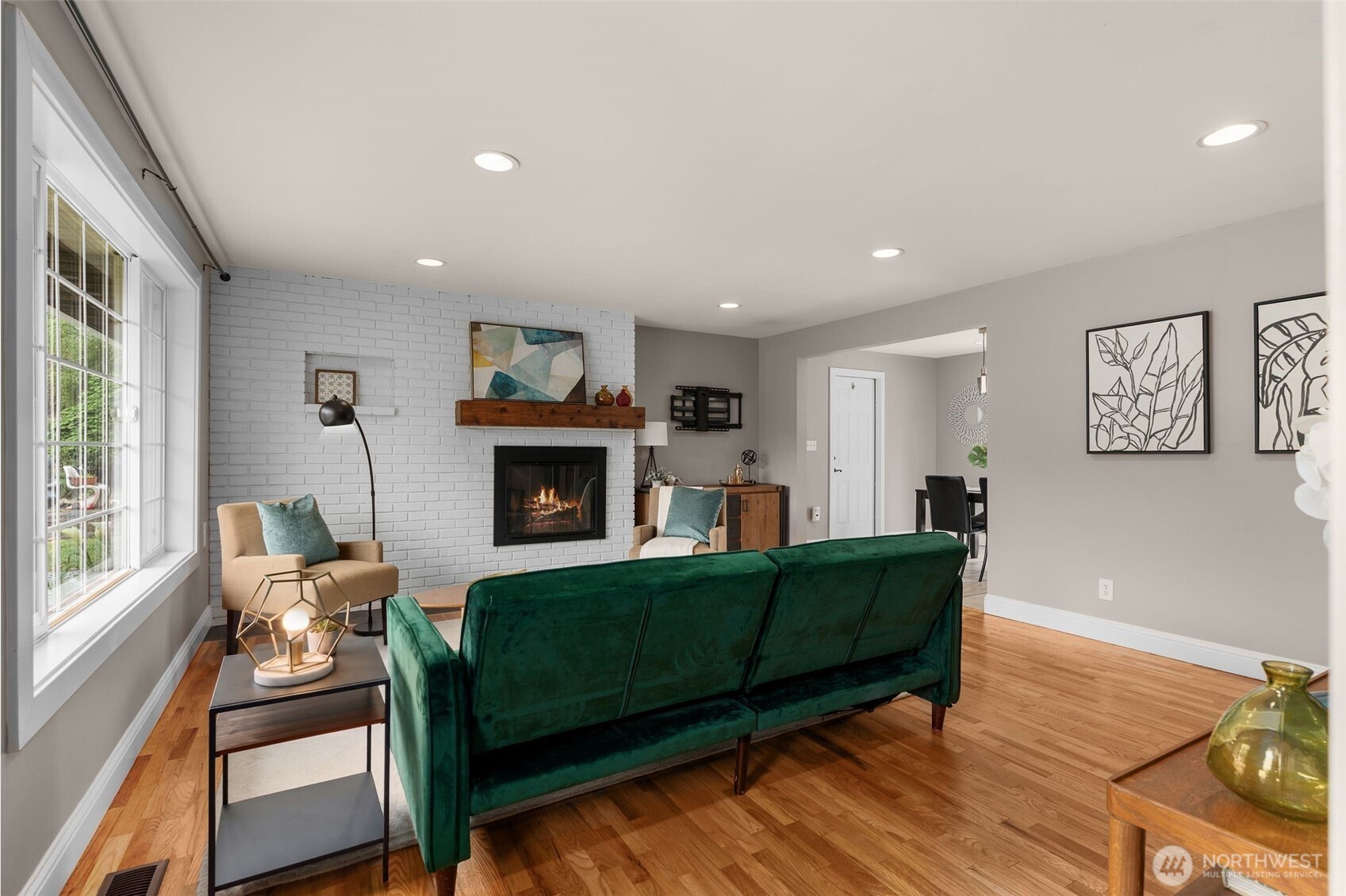 625 Southwest 127th Street Seattle, WA 98146 - Photo 6 of 27