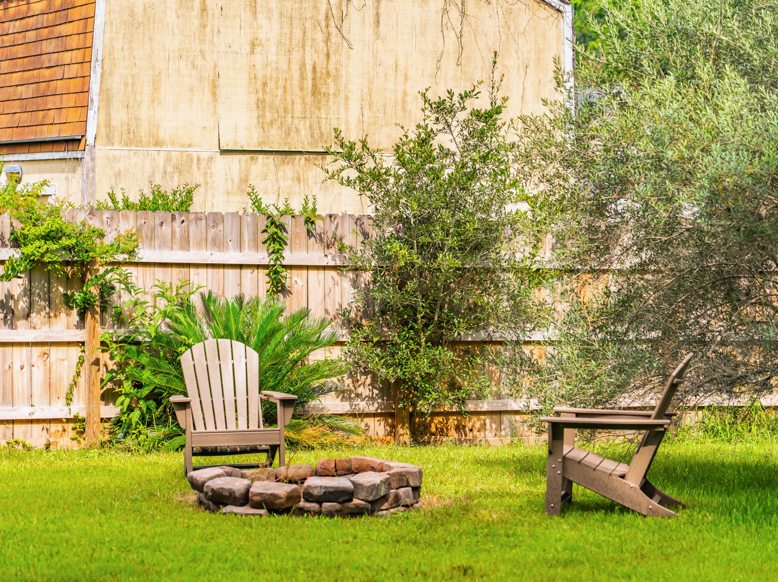 952 Anchor Road Charleston, SC 29412 - Photo 49 of 52 Backyard